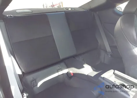 2025 Toyota Gr86 Premium z USA, uszkodzony, nr VIN JF1ZNBE16S8758117